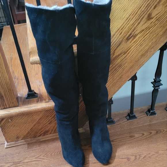 BCBG KNEE HIGH BOOTS - Picture 7 of 9